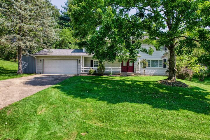 Property Photo:  1262 Berwyn Lane  OH 43055 