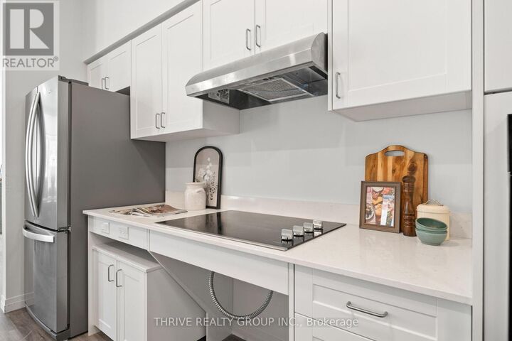 Property Photo:  373 Hill Street 411  ON N6B 1E3 