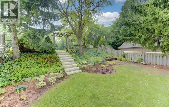 Property Photo:  309 Mayview Crescent  ON N2V 1P6 