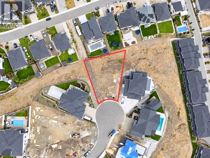 Property Photo:  2500 Pinnacle Ridge Drive  BC V4T 0G4 