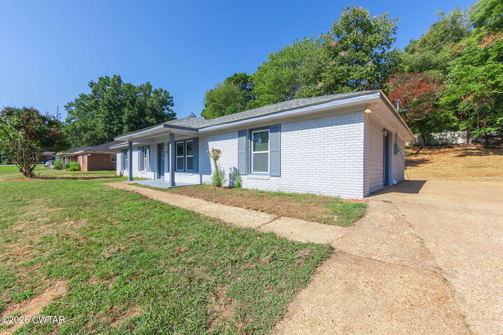 Property Photo:  23 Hickory Hollow Drive  TN 38305 