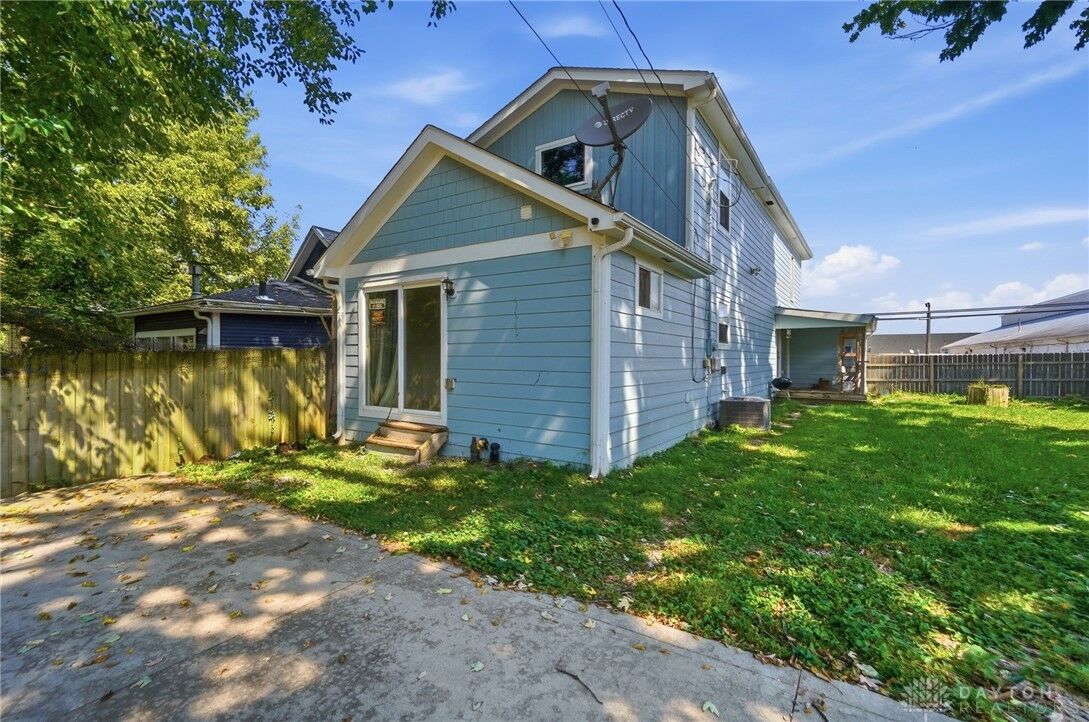 Property Photo: 1075 Kenton Street OH 45505