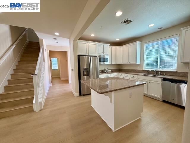 Property Photo:  