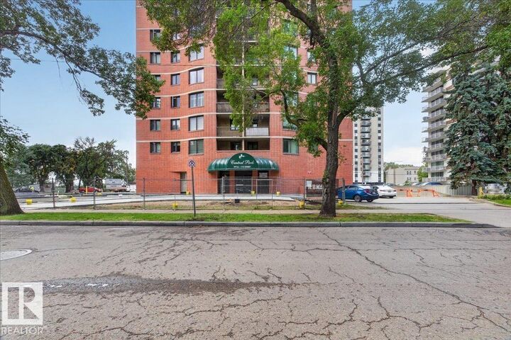 Property Photo:  9916 113 Street NW 1102  AB T5K 2N3 