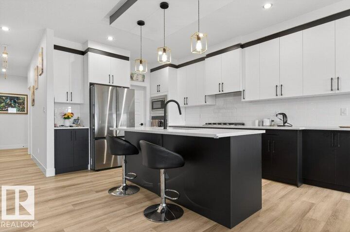 Property Photo: 371 Bluff Cv AB T9E 1M9