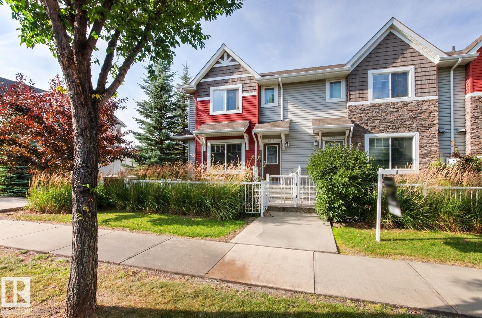 Property Photo:  5319 3 Avenue SW  AB T6X 0W7 