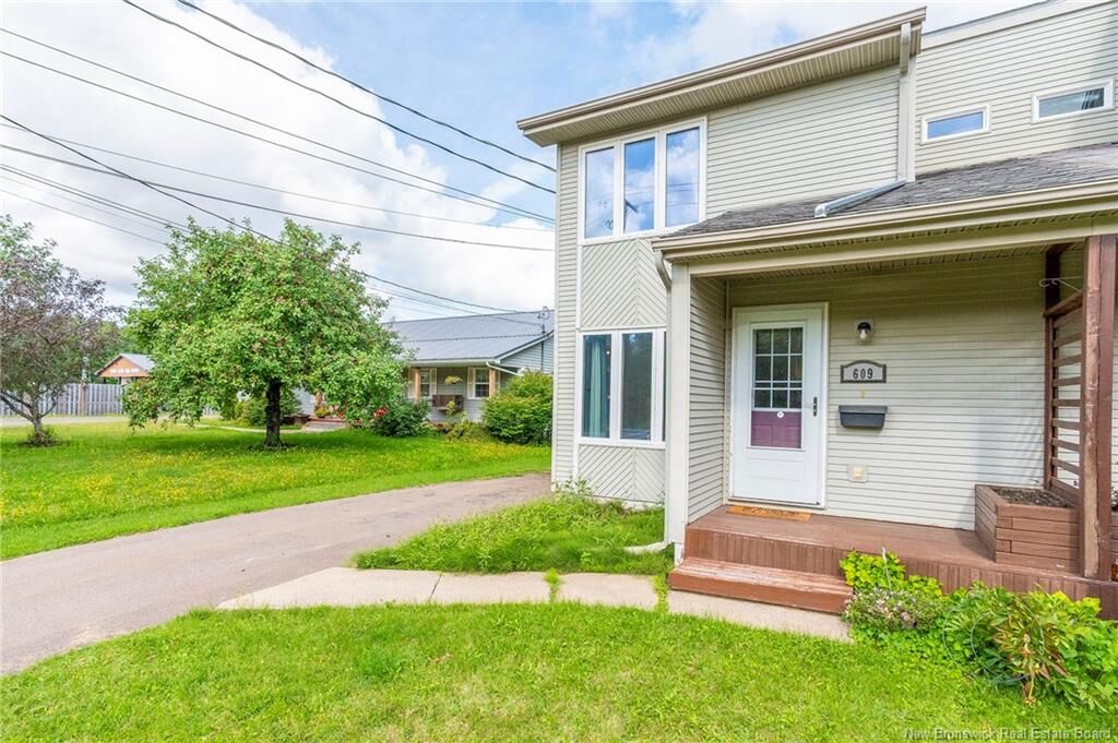 Property Photo: 609 Salisbury Road NB E1E 1B9