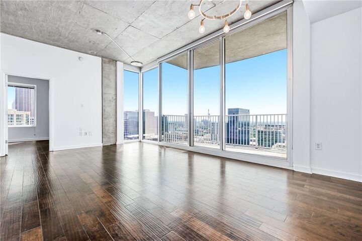 Property Photo:  860 Peachtree Street NE 1918  GA 30308 