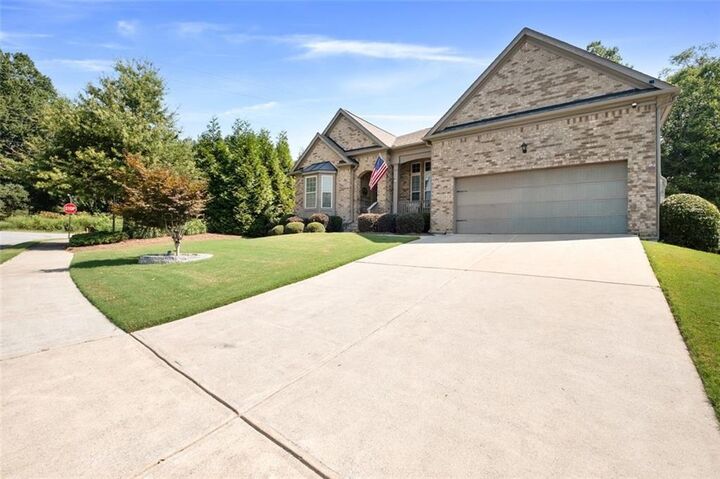 Property Photo: 6595 Bransford Drive GA 30040