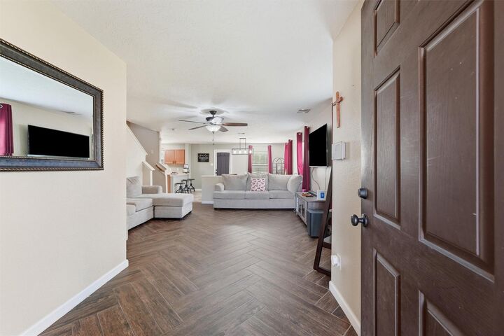 Property Photo: 7334 Liberty Tree Lane TX 77049