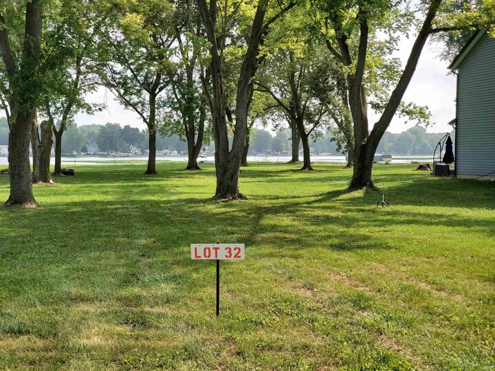 Property Photo:  Ln 220 Lot 32 Lane  IN 46747 