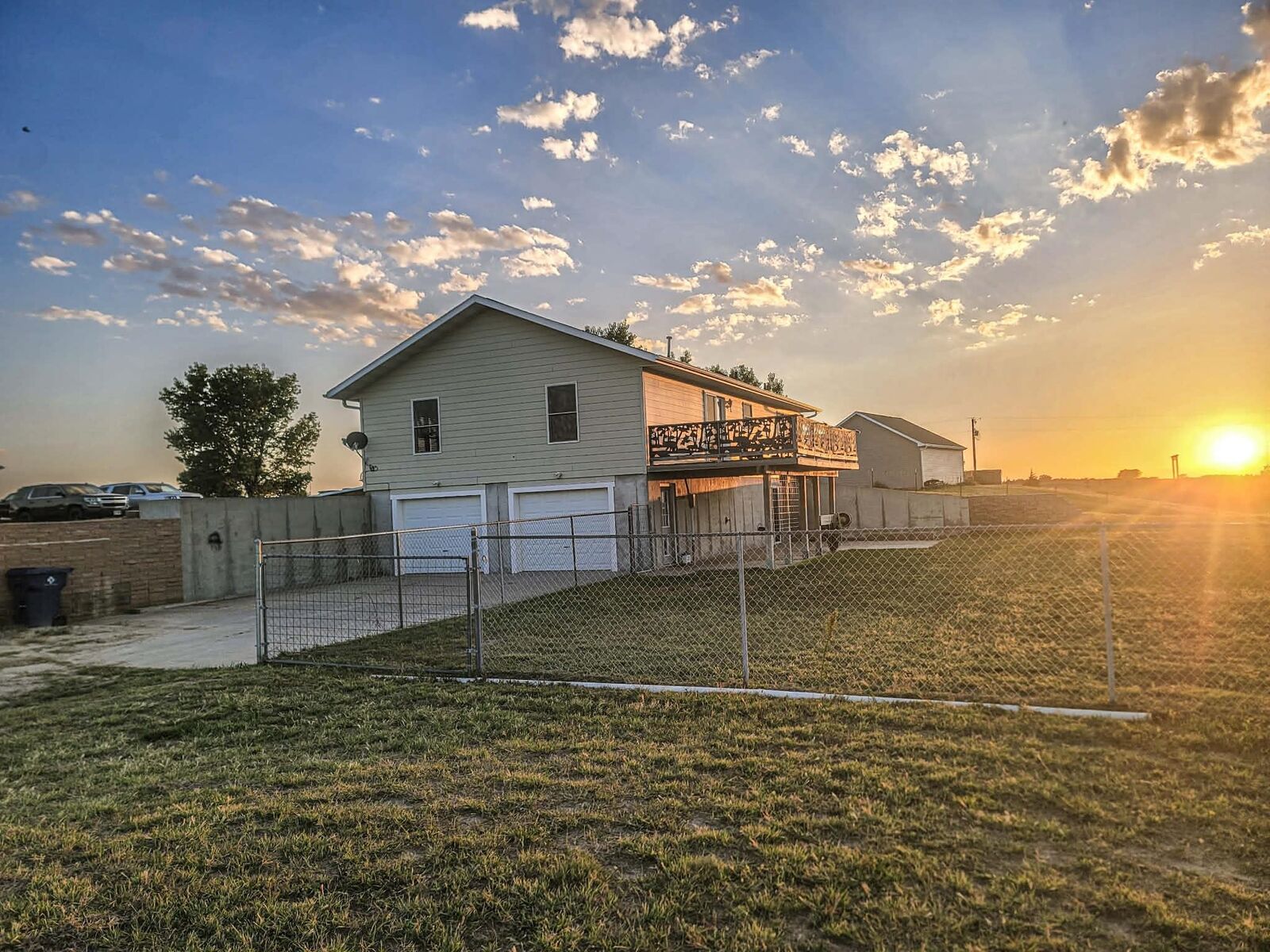Property Photo:  3901 W Highlands Dr  NE 69101-0000 