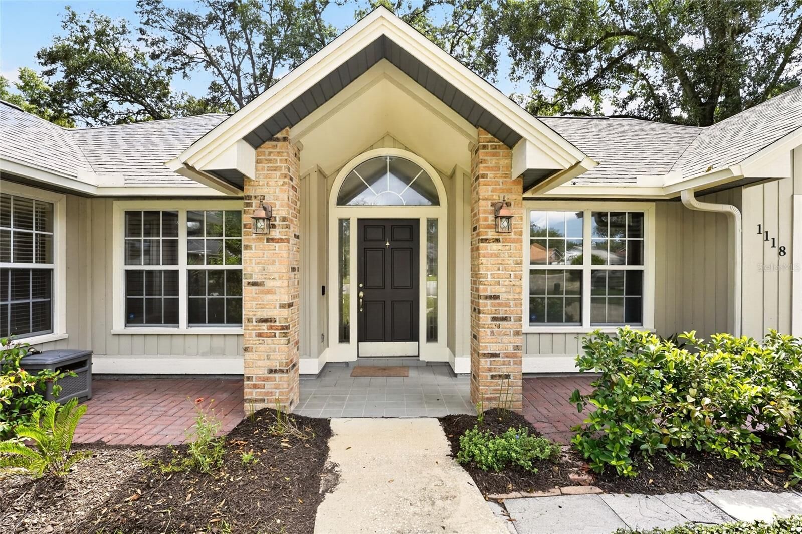 Property Photo:  1118 SW 82nd Terrace  FL 32607 