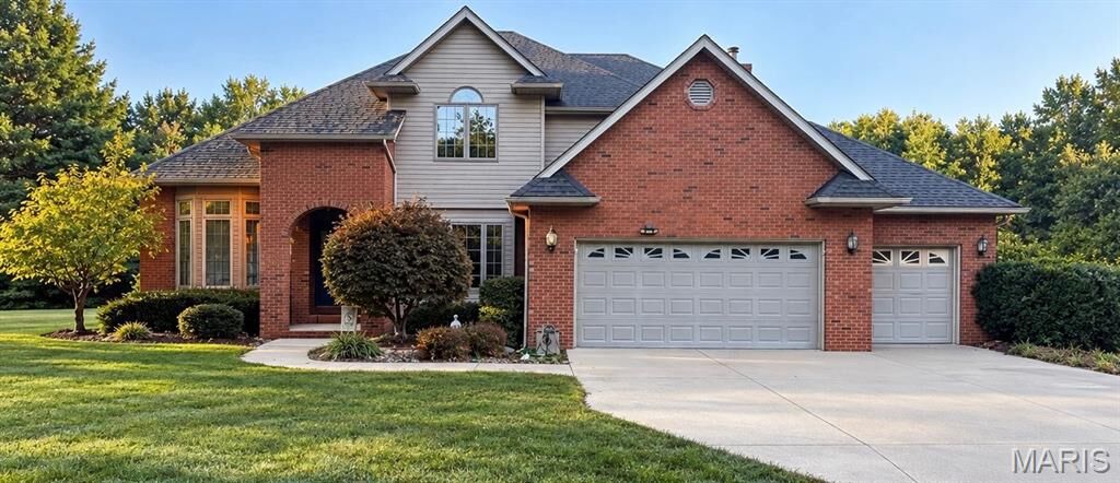 Property Photo:  3206 Nottoway Avenue  IL 62035 