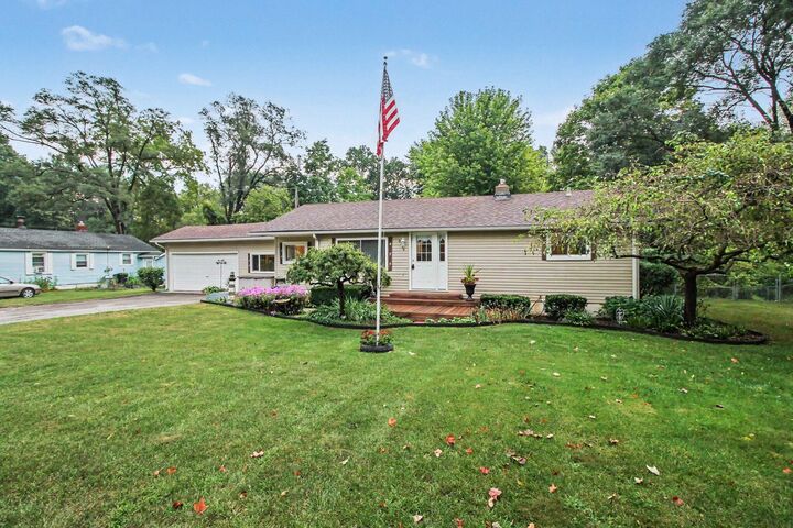 Property Photo: 3219 West Street MI 48380