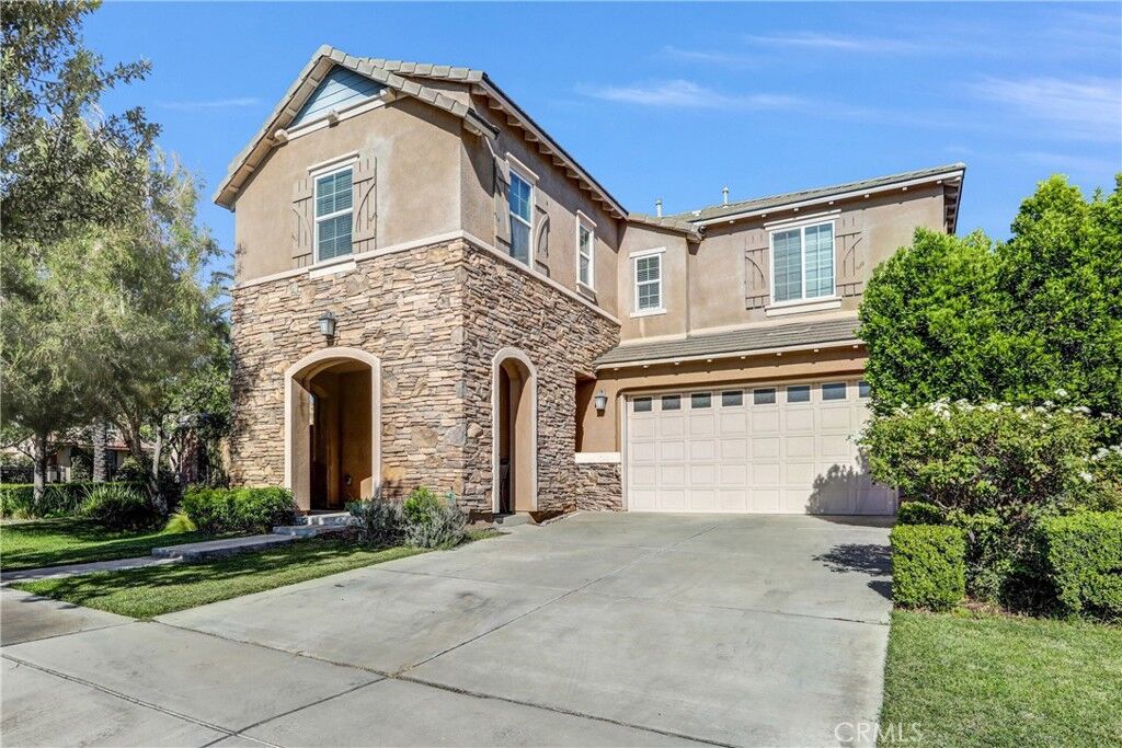 Property Photo: 5559 Scharf CA 92336