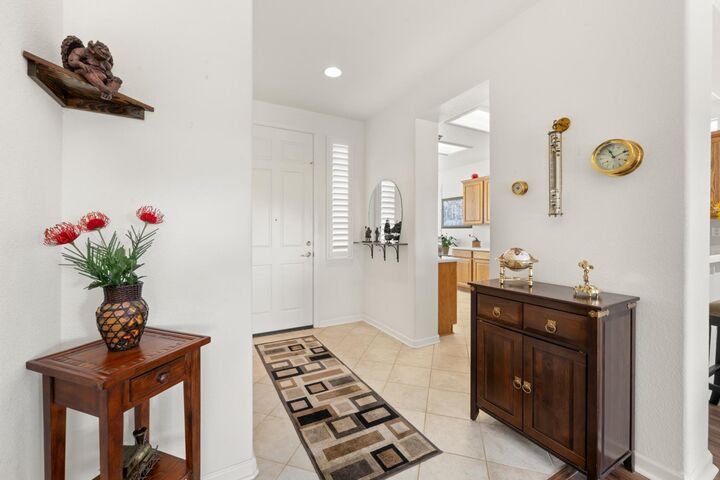 Property Photo:  2201 Winding Way  CA 95648 