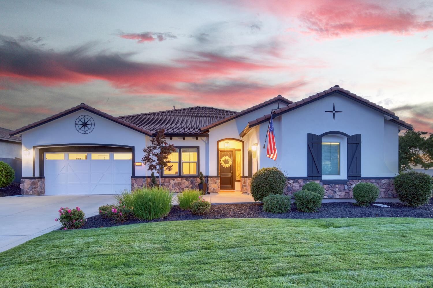 Property Photo:  1780 Brandywood Way  CA 95762 
