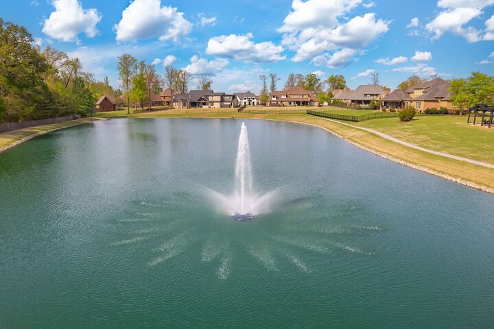 Property Photo:  22 Arbor Ridge Cv  TN 38305 