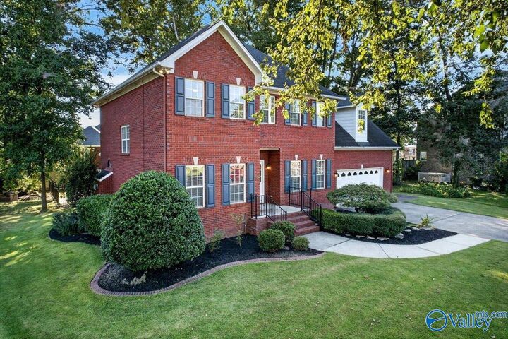 Property Photo: 13914 Sherman Drive SE AL 35803