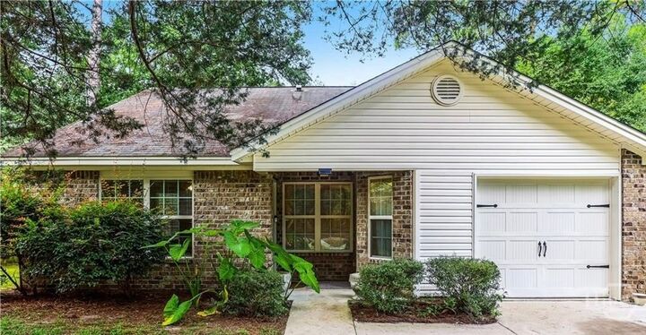 Property Photo:  109 Mikell Street  GA 31321 