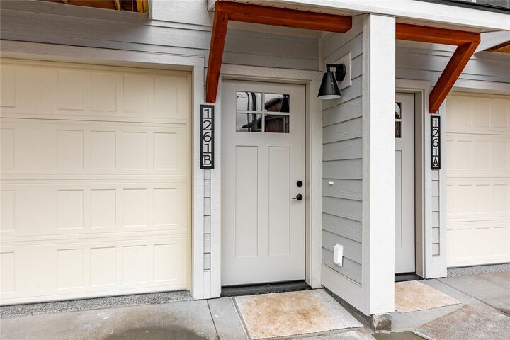 Property Photo:  1261 Idaho Street B  MT 59801 