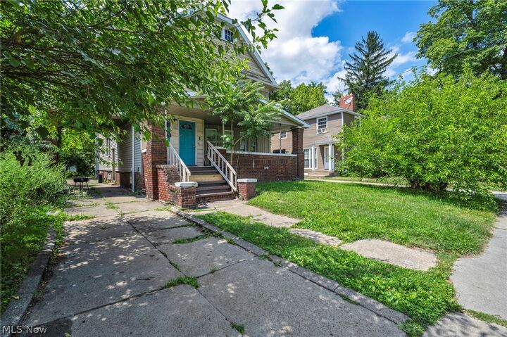 Property Photo:  382 Madison Avenue  OH 44320 