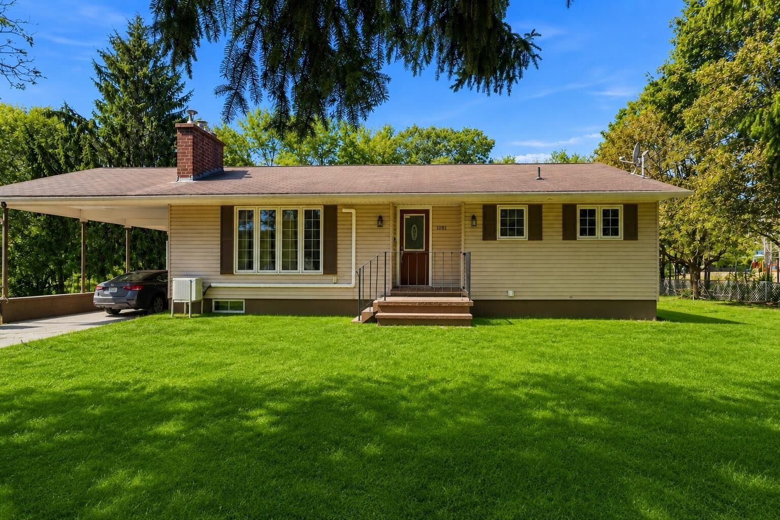 Property Photo:  1081 Tufts Avenue  NS B0P 1R0 