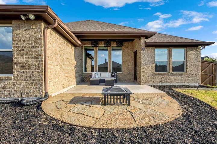 Property Photo:  515 Barnstorm Drive  TX 75009 