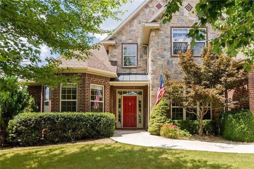 Property Photo:  4713 Mossy Oak Trail  AR 72758 