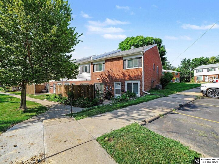 Property Photo:  2543 S 3 Plaza  NE 68108 