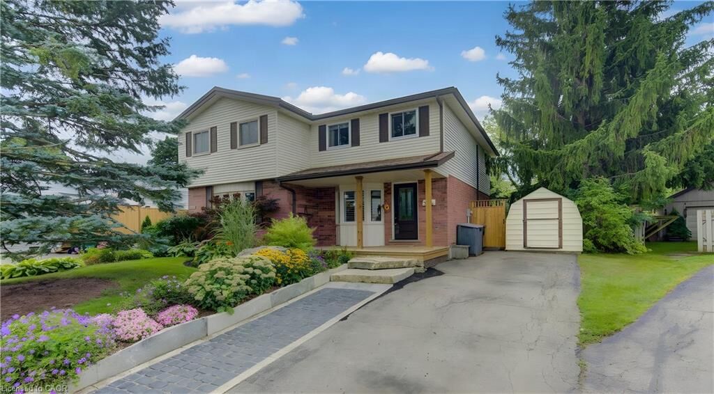 Property Photo:  309B Mayview Crescent  ON N2V 1P6 