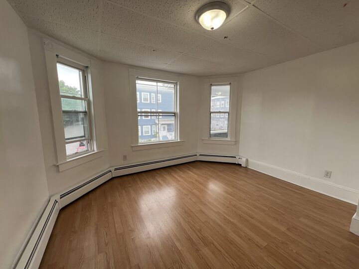 Property Photo:  264 Bailey Street 2  MA 01843 
