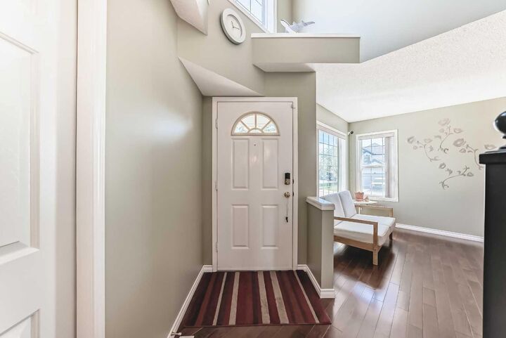 Property Photo:  438 Bridlewood Place SW  AB T2Y 3R1 