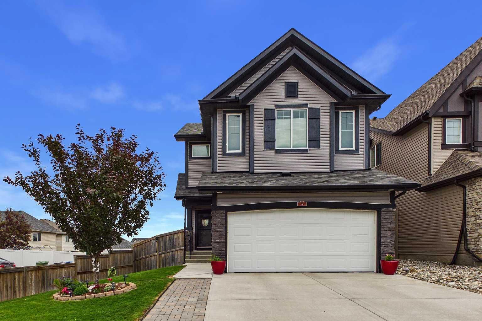 Property Photo:  8 Sage Bank Road NW  AB T3R 0J7 