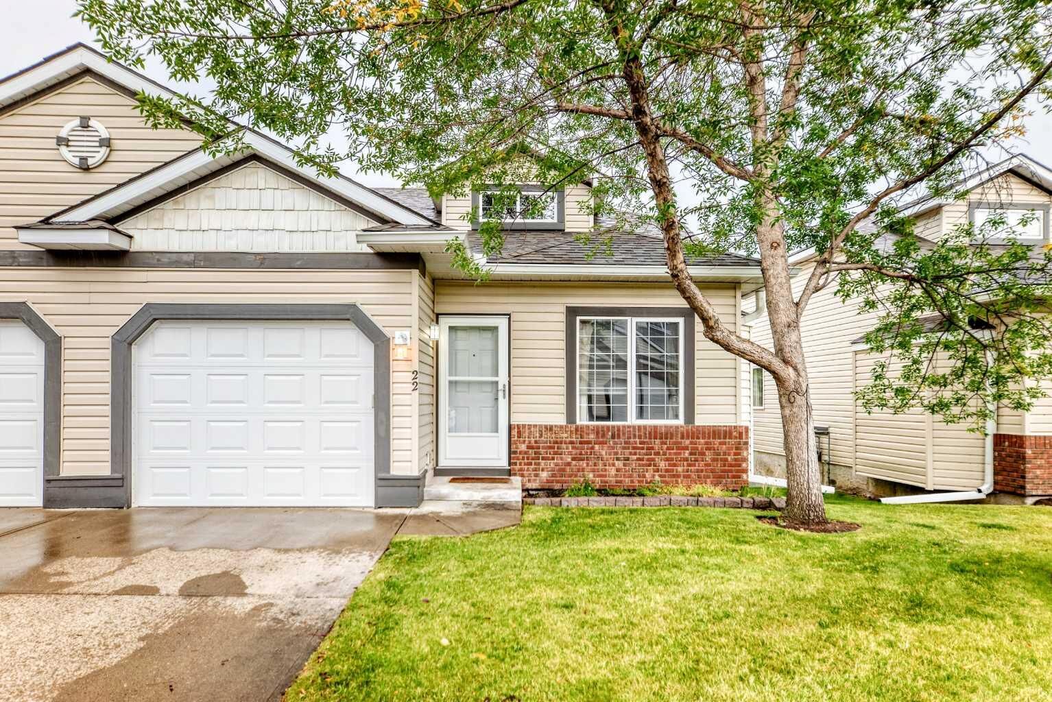 Property Photo:  22 Somervale Point SW  AB T2Y 3K4 