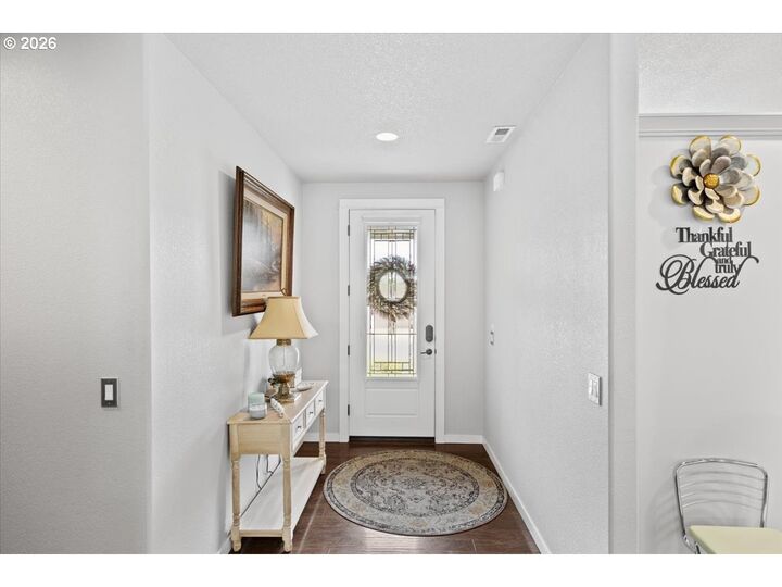 Property Photo:  137 Jacks Ct  OR 97495 