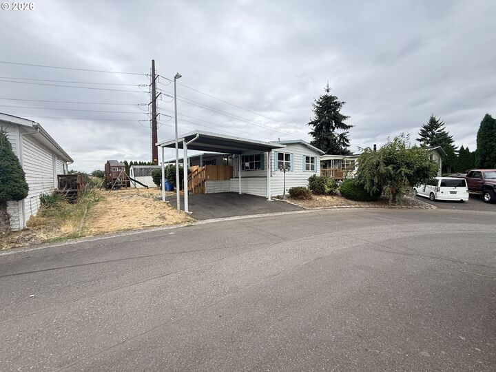 Property Photo:  16812 SE 1st St 39  WA 98684 