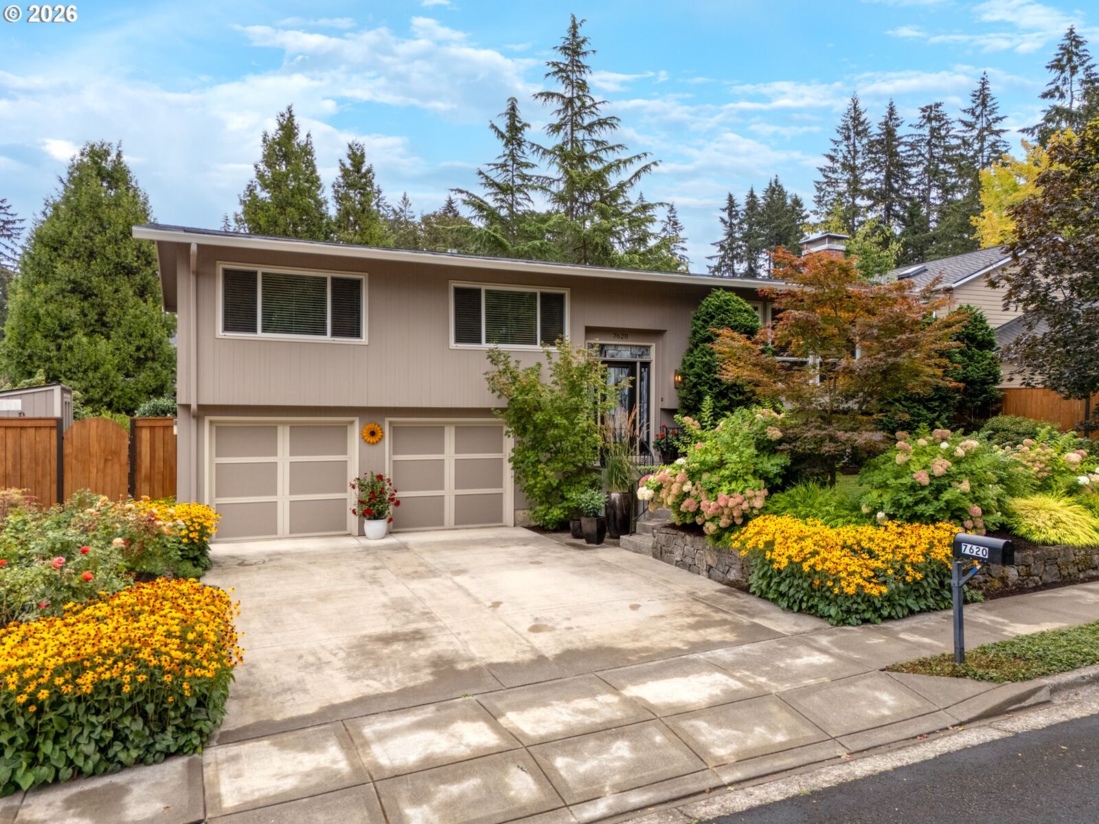 Property Photo: 7620 SW Wilson Ave OR 97008