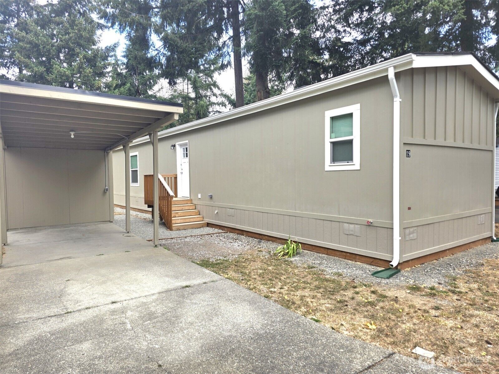 Property Photo:  17114  153rd Avenue SE 19  WA 98597 