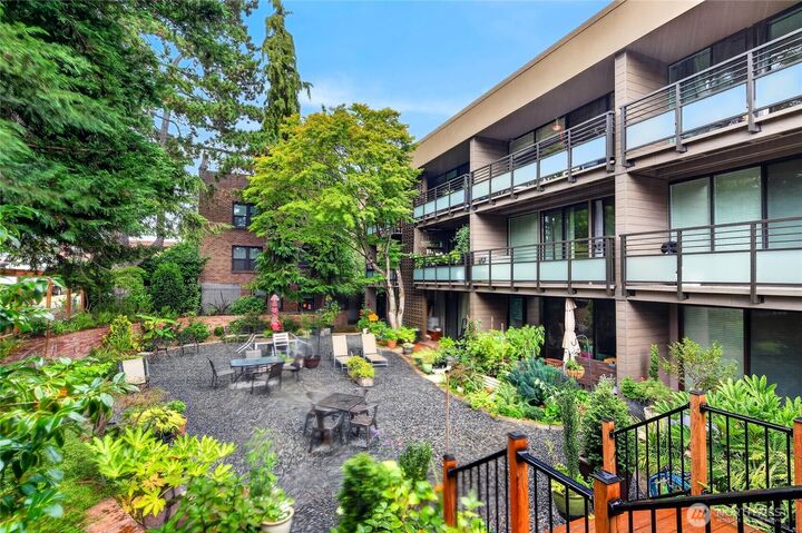 Property Photo: 1616 41st Avenue E 305 WA 98112