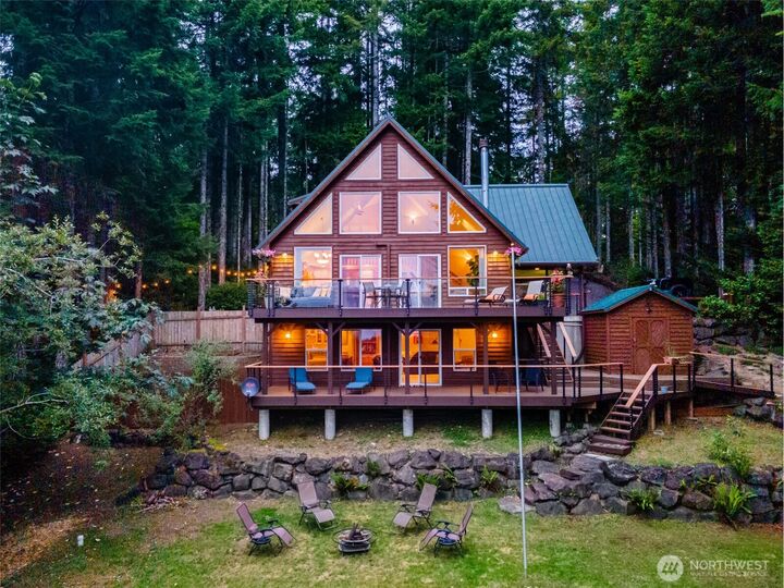 Property Photo: 40 N Beaver Place S WA 98548
