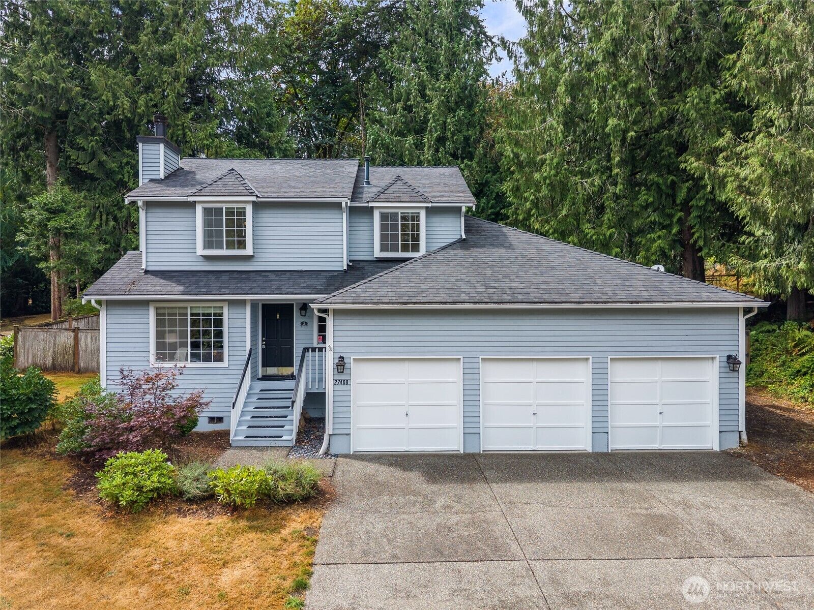 Property Photo:  27408 NE 30th Way  WA 98053 