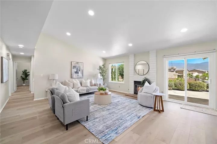 Property Photo:  2437 N Sycamore  CA 92377 