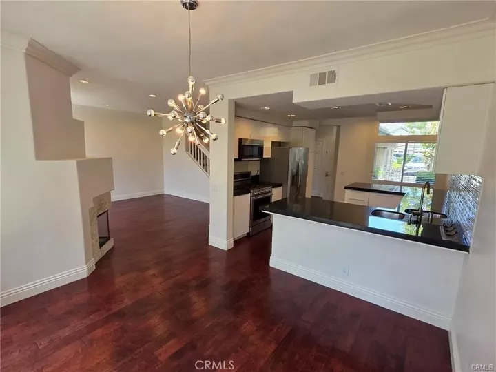 Property Photo:  122 Stoney Pointe  CA 92677 