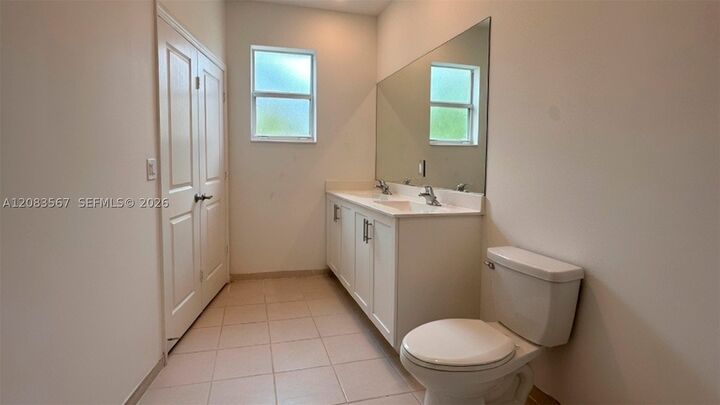 Property Photo:  2662 SE 15th St 0  FL 33035 