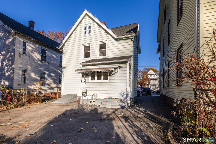 Property Photo:  216 Howard Avenue  CT 06519 