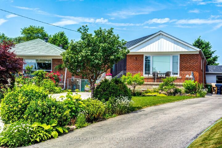 Property Photo:  110 Trinnell Boulevard  ON M1L 1S7 