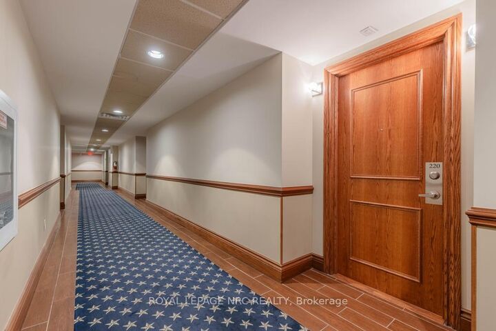 Property Photo:  8111 Forest Glen Drive 220  ON L2H 2Y7 