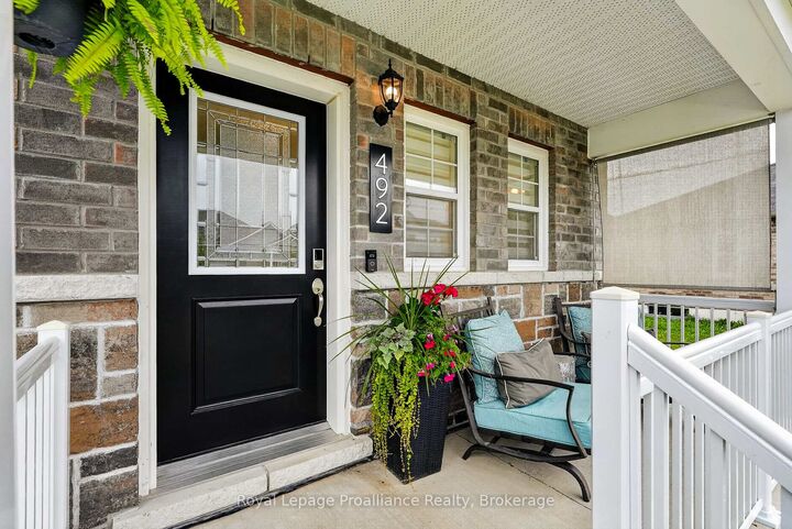 Property Photo:  492 Hayward Street  ON K9A 3N5 